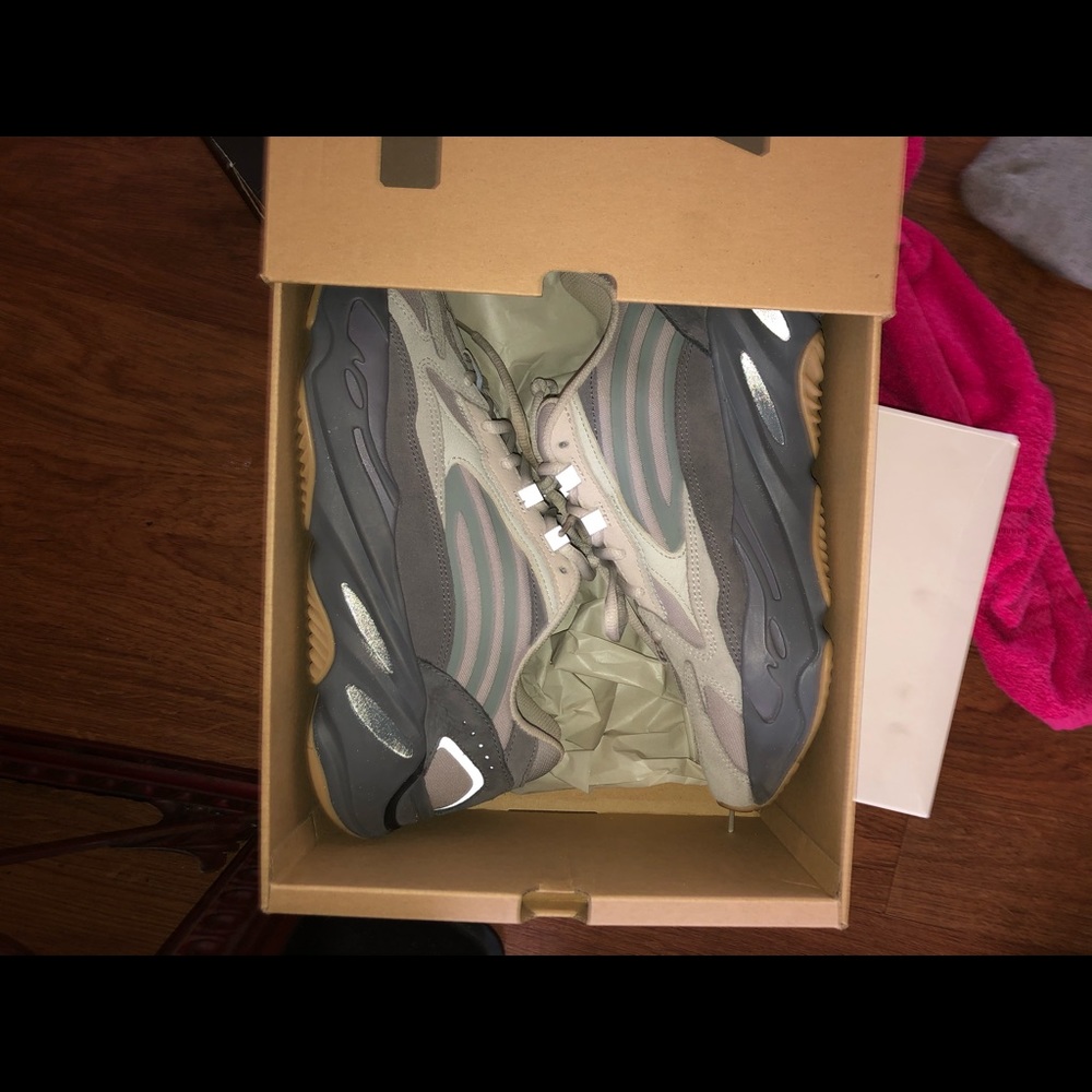 Yeezy 10.5